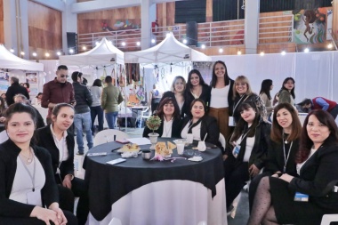 Emprendedores locales y vecinos disfrutaron de la Expo-Ushuaia