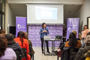 Impulso Emprendedor: 'Mujeres que Crecen y Ahora Facturan,  para fortalecer negocios locales"