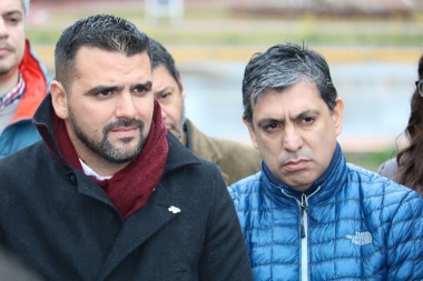 El intendente Vuoto y el diputado Matías Rodríguez participaron del homenaje a Raúl Alfonsin