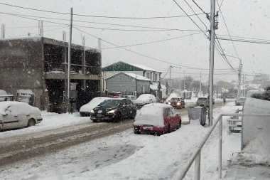 Recuerdan la vigencia de la ordenanza para la limpieza de veredas en época invernal