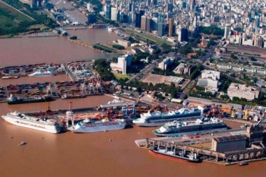 El Gobierno anula el mega proyecto de Macri para entregar puerto porteño a un solo operador