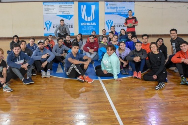 Jóvenes de Ushuaia colaborarán en las colonias municipales