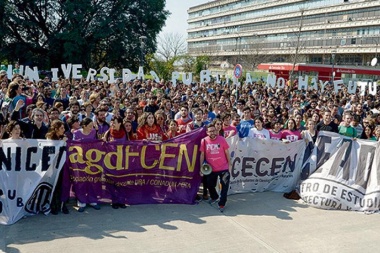 Solidaridad española con las universidades