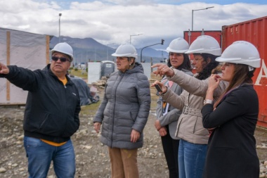 Comenzó el hormigonado de la nueva Casa de la Mujer de Ushuaia