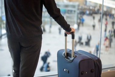 La Aduana monitoreará a pasajeros que regresen al país con más valijas de las que se fueron: qué es el tax refund