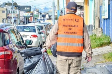 Se realizó una jornada de limpieza en los barrios Felipe Varela y Latinoamericano