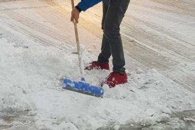 El Municipio recuerda mantener las veredas despejadas de hielo y nieve