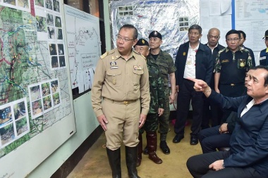 "Los más fuertes, primero", el criterio que se impuso en el rescate de los chicos de Tailandia