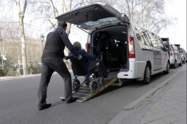 El proyecto de taxis para personas con movilidad reducida será tratado en sesión