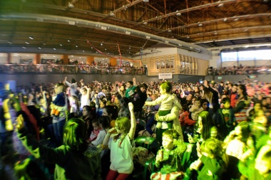 5000 niños y sus familias disfrutaron "La granja de Zenón"