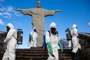 Vacuna de Oxford: murió un voluntario brasileño que formaba parte del grupo de testeo