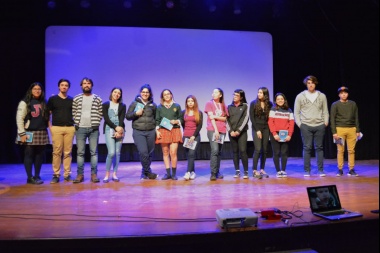 Sumando a estudiantes del Kayú Chenen comenzó el Ushuaia Joven