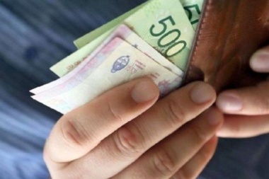 IFE 4: Gobierno analiza la continuidad del bono de $10.000 que paga ANSES
