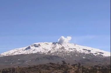 Alerta naranja: en el sur vuelven a sufrir por la cuenta regresiva del volcán Copahue