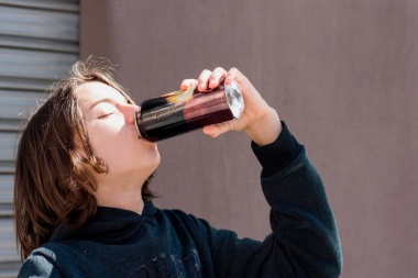 El lado oscuro de las bebidas energéticas: ¿Por qué pueden ser un cóctel peligroso para la salud
