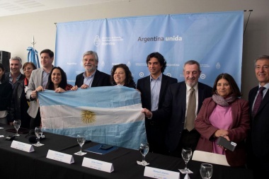 Aprobaron la primera vacuna argentina contra la Covid-19: "Un hito de la ciencia nacional"