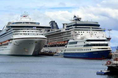 Municipalidad y Dirección Provincial de Puertos coordinan acciones para la llegada de cruceros