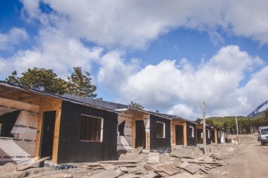 Avanza la construcción de más de 60 viviendas sociales en la urbanización del KyD en Ushuaia