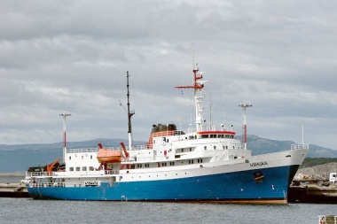 Investigan a funcionarios del Gobierno Provincial por autorizar zarpe del crucero MV