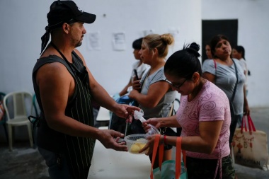 La canasta básica aumentó 8% en marzo y una familia necesitó $191.228 para no ser pobre