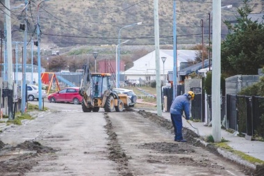 Pavimentarán un sector del barrio Mirador de los Andes