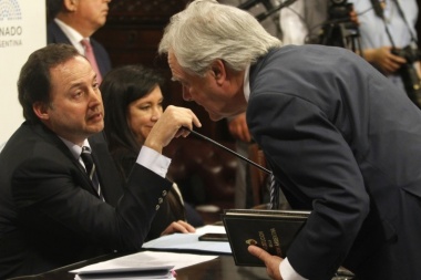 Gobernadores peronistas lanzan una agenda de transparencia en el Senado