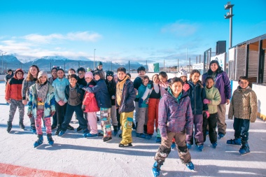Patinaje y esquí en las Colonias Municipales de Invierno