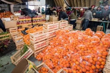 Feria de ofertas en La Cantera