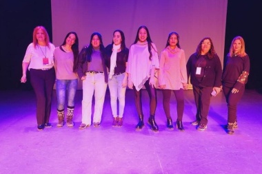 Se realizó el primer desfile de emprendedoras textiles en la Expo de Economía Social