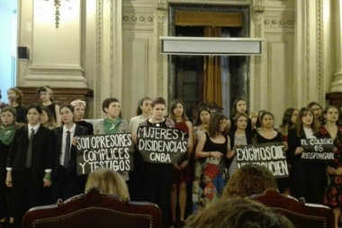 Egresadas del Nacional Buenos Aires denunciaron situaciones de acoso y violencia machista