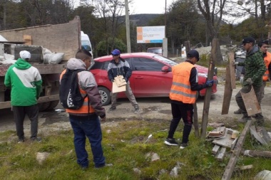 Se realizó una jornada de limpieza integral en distintos sectores del barrio Andorra