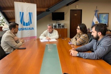 Covid-19: completarán los esquemas de vacunación a todo el personal municipal de Ushuaia