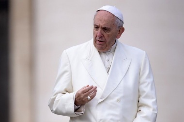 El Papa rechazó la renuncia de cardenal condenado por encubrir abusos de menores