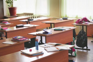 Luego de las vacaciones de invierno se extenderá la jornada escolar