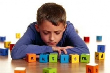 Clínica de Autismo y de las Psicosis de la Infancia