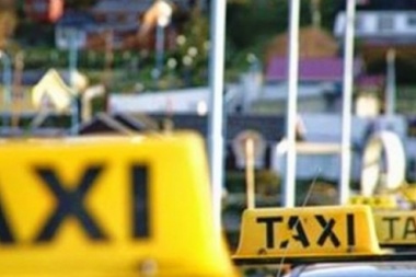 Taxistas solicitan aumento de tarifas