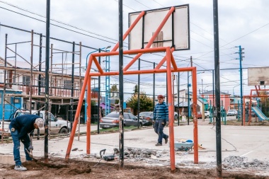 Más espacios deportivos en Ushuaia: el Municipio trabaja en su total renovación