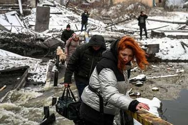 Las tropas de Putin bombardean la segunda ciudad ucraniana más importante