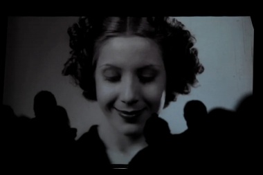 Presentaron "La Luna de miel de Inés", un corto inédito protagonizado por Evita